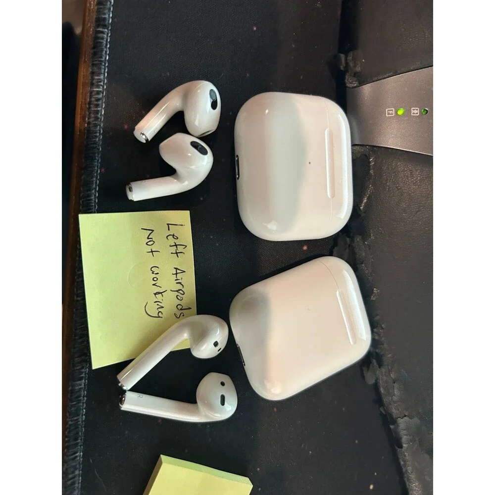 Apple Airpods A2564 & A2031 with Original cases